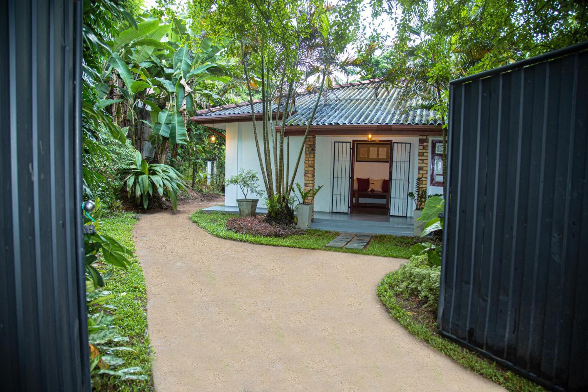 Villa Nutmeg Grove Galle Extérieur photo